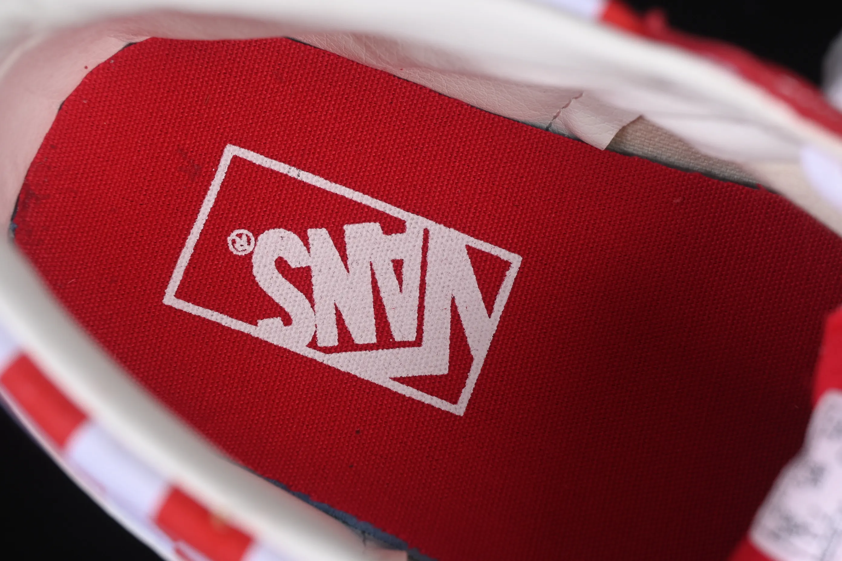 All categories Vans Vans series Vans Mid Vans Sk8-Mid Vans Zhongbang casual skateboard shoes VN0A5JMFBRC